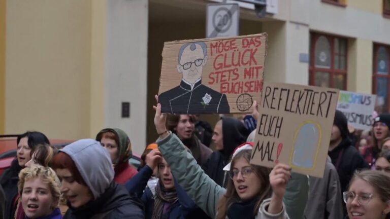 Gen Z regelt: Tausende demonstrieren bundesweit