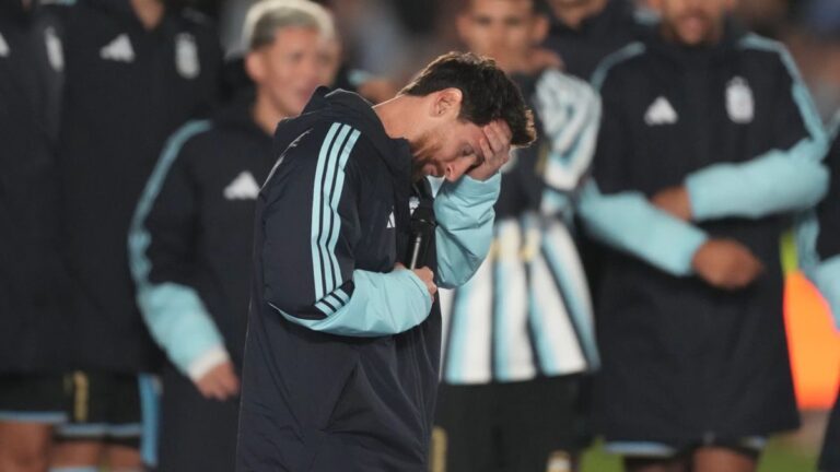 Messi verabschiedet sich mit Tor von Nationalmannschaft