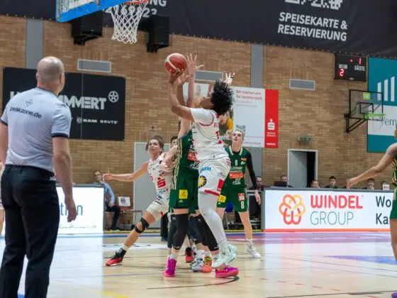 GiroLive Panthers Osnabrück vs. Rutronik Stars Keltern