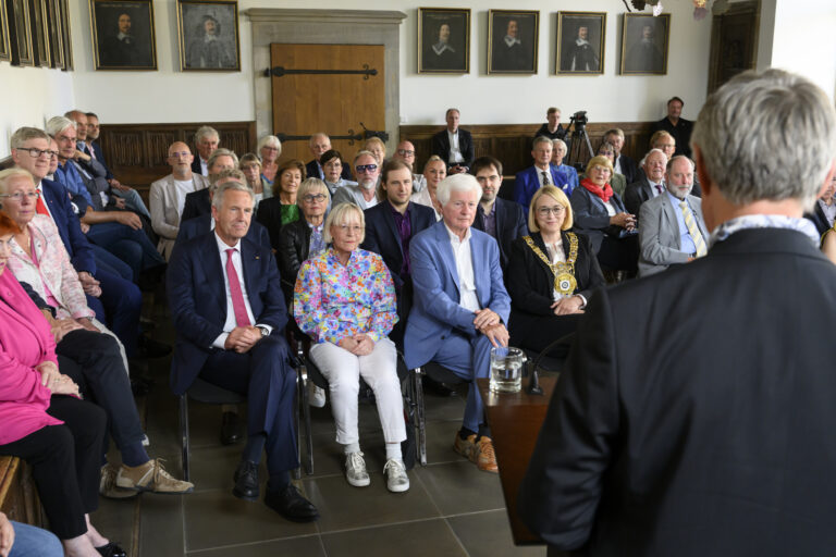Antonius Fahnemann erhält Bundesverdienstkreuz.