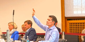 AfD Mitglied Alexander Garder im Stadtrat