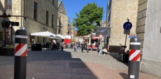 Anti-Terror-Sperre in der Osnabrücker Altstadt. / Foto: Dominik Lapp