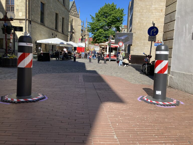 Anti-Terror-Sperre in der Osnabrücker Altstadt. / Foto: Dominik Lapp