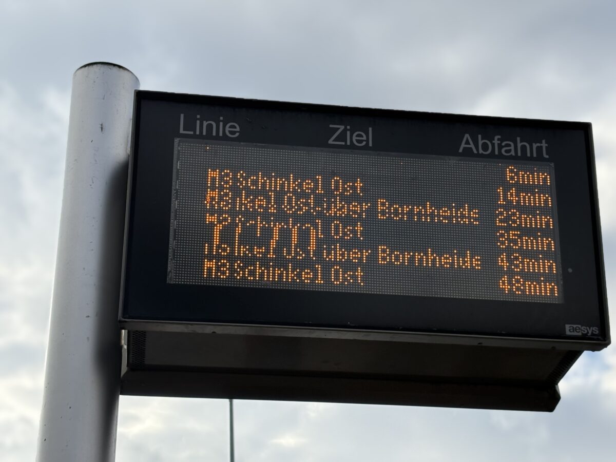 Fehlerhaft oder ganz defekt: Hier stehen die kaputtesten Bus-Anzeigetafeln in der Region Osnabrück Fehlerhaft oder ganz defekt: Hier stehen die kaputtesten Bus-Anzeigetafeln in der Region Osnabrück