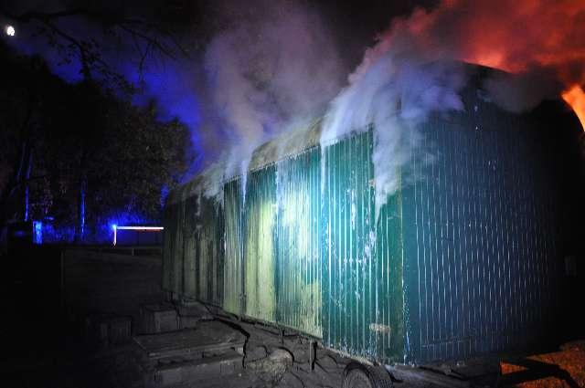 Bauwagen ausgebrannt. / Foto: Polizei Osnabrück