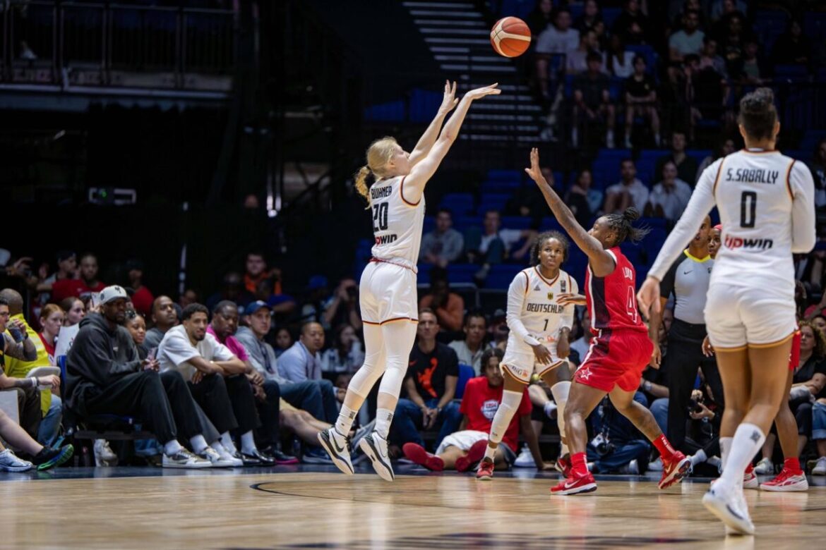 Frieda Bühner in der Olympia-Generalprobe gegen die USA