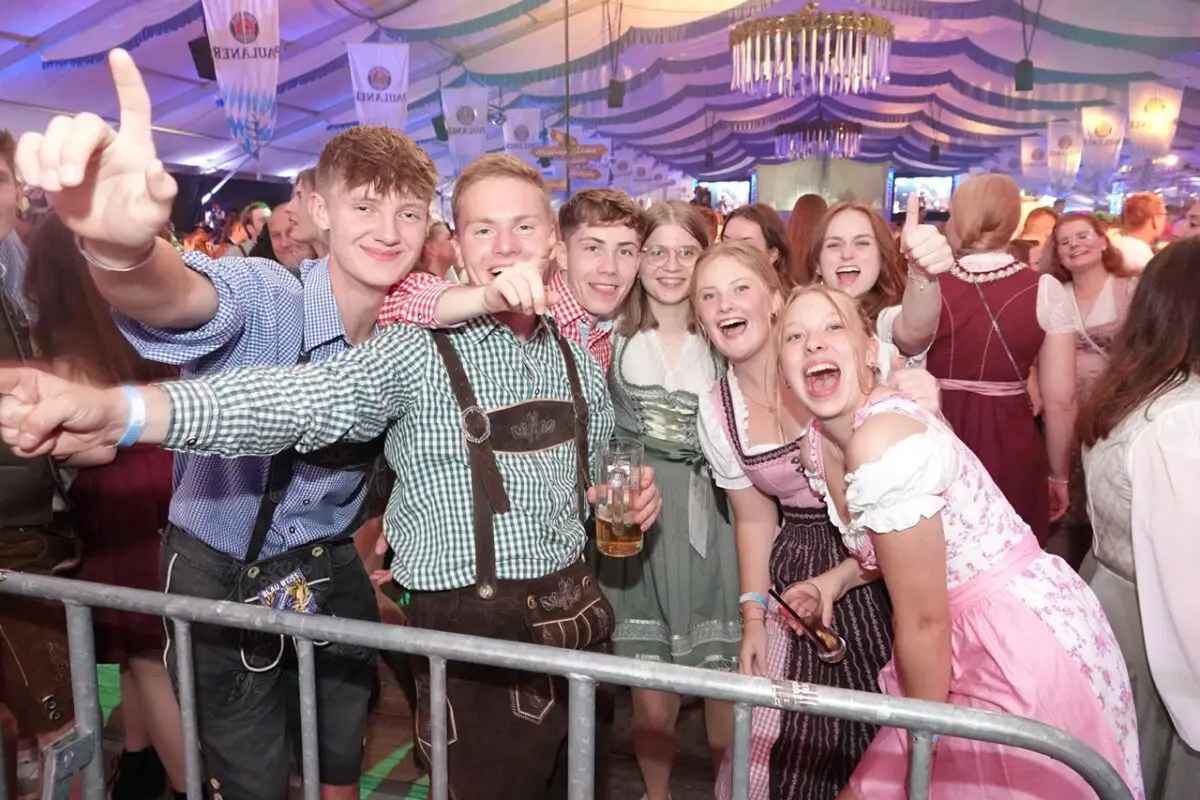 Oktoberfest Hollage