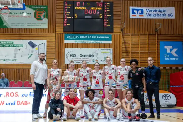 GiroLive-Panthers Osnabrück - Medical Instinct Veilchen BG74 / Foto: Alexander Reinhard