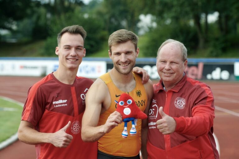 Anton Siemer (r.) mit Florian Kroll und Fabian Dammermann
