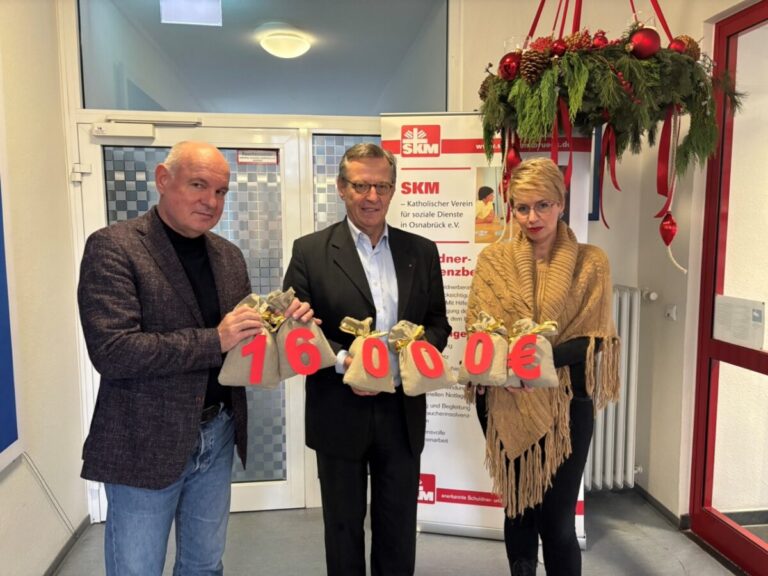 Sparkasse Osnabrück spendet an SK Osnabrück