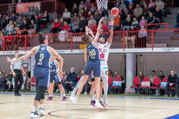 GiroLive-Panthers Osnabrück - ALBA Berlin / Foto: Alexander Reinhard