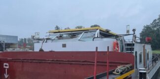 Das Schiff, das die Brücke rammte