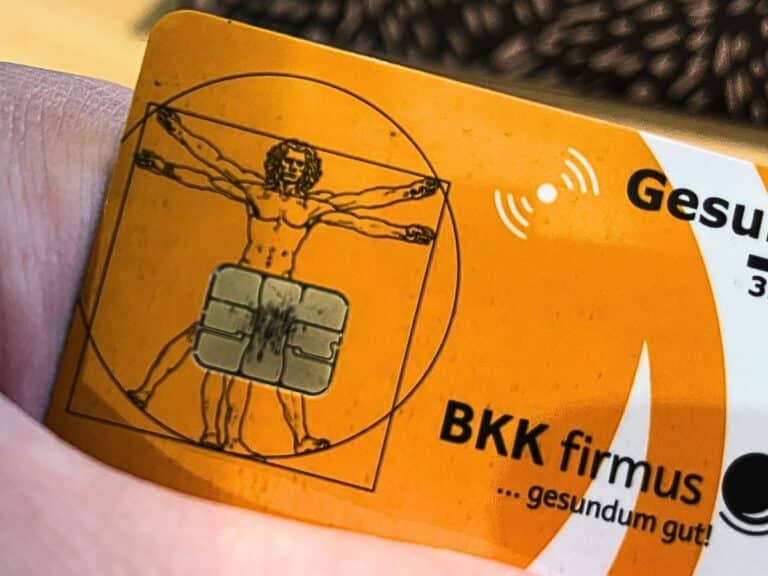 Versichertenkarte der BKK firmus (Symbolbild). / Foto: Dominik Lapp in Osnabrück (Gesamtstadt)