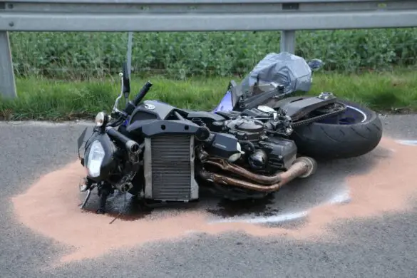 Motorradfahrer verunglückt auf Bundesstraße B51/B65 bei Belm tödlich