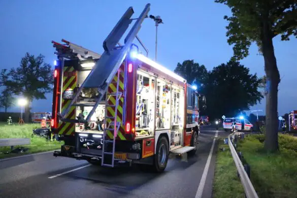 Großeinsatz: Mehrere Schwerverletzte und eine eingeklemmte Person nach PKW-Crash in Bad Iburg