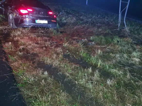 Betrunkener Autofahrer verliert auf Autobahn 30 Kontrolle über PKW - Reifen ohne Profil