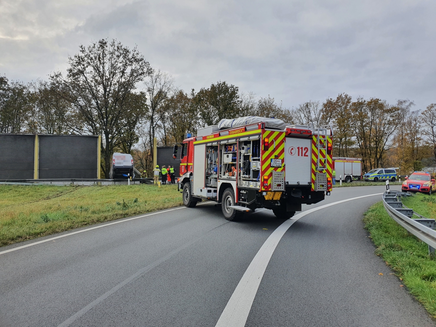 Tödlicher Unfall: Transporter-Fahrer verunglückt auf Autobahn 1 bei Osnabrück