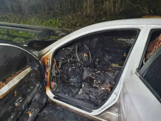 PKW-Brände auf Autobahn A33 enden mit Sachschäden