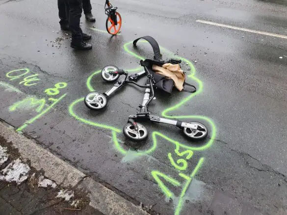 Schwerer Zusammenstoß zwischen PKW und Fußgänger auf Sutthauser Straße