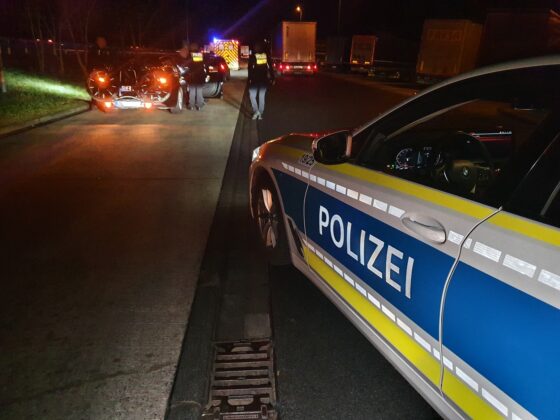 Nächtliche Auffahrunfälle auf der Autobahn A1 im Osnabrücker Land