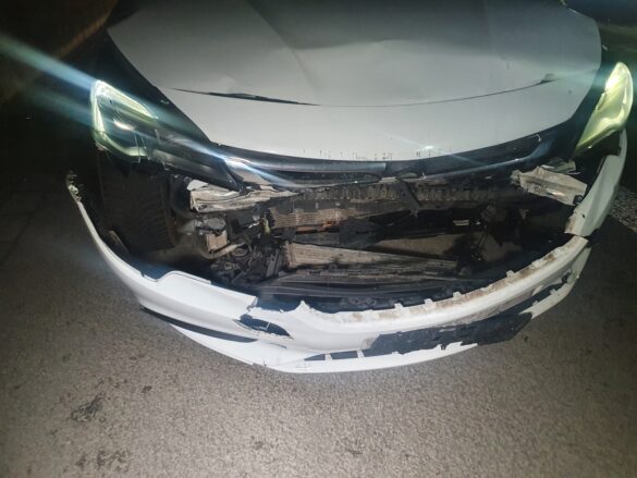 Unfall auf A1: Auto steht auf Überholspur, nachfolgende Fahrerin kann nur knapp stoppen