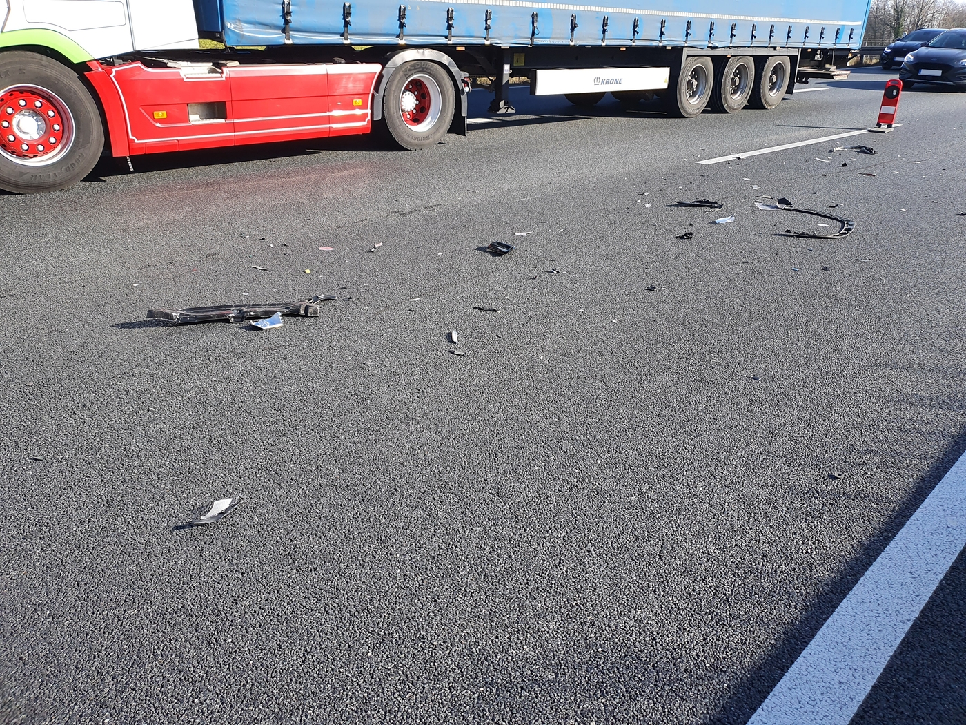 Autos kollidieren bei Spurwechsel auf A30 bei Osnabrück. / Foto: Heiko Westermann Zwei Unfälle innerhalb weniger Meter und Minuten auf A30 bei Osnabrück-Nahne