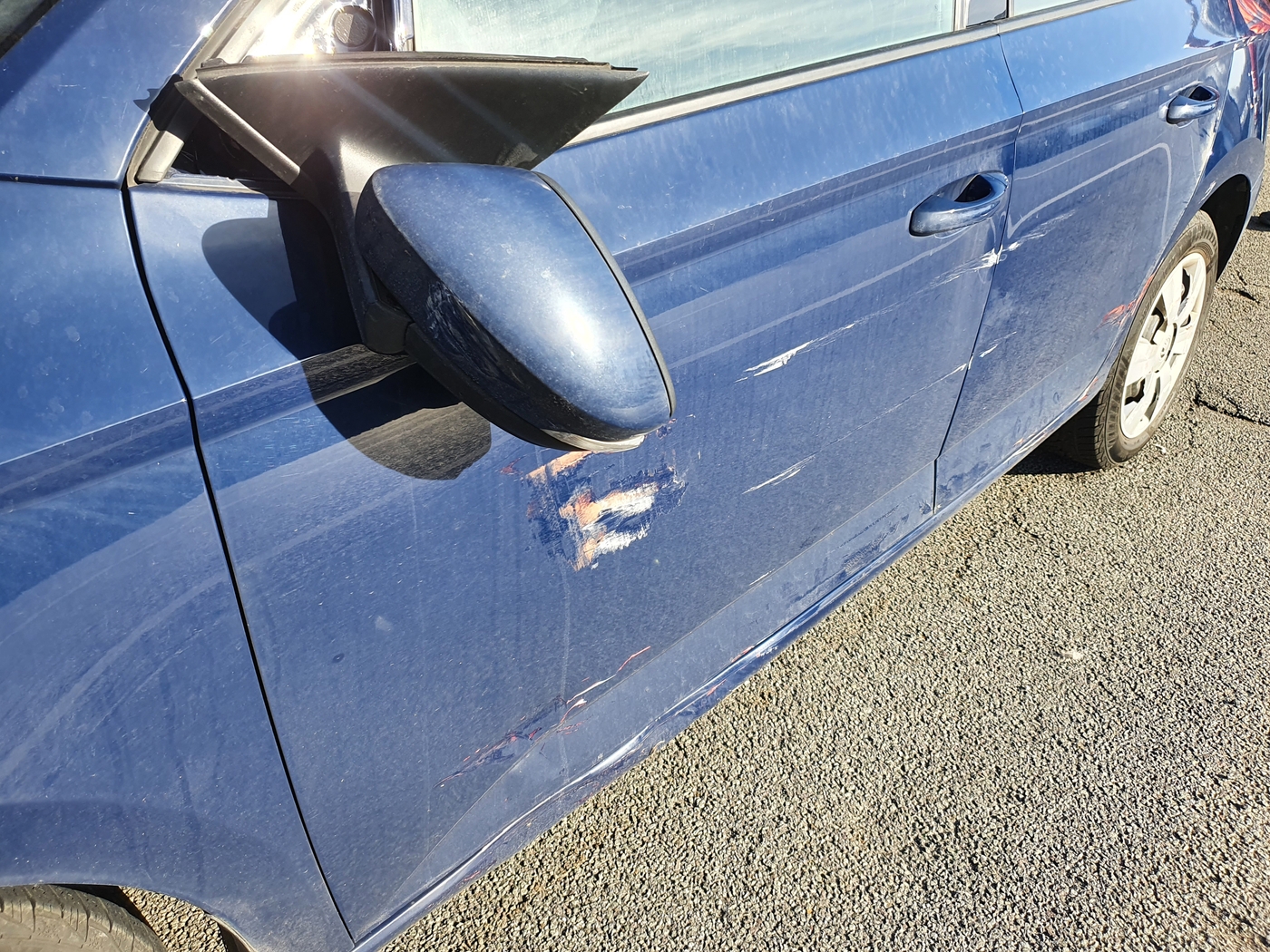 PKW und LKW kollidieren bei Spurwechsel aus Autobahnkreuz Osnabrück-Süd. / Foto: Heiko Westermann Zwei Unfälle innerhalb weniger Meter und Minuten auf A30 bei Osnabrück-Nahne