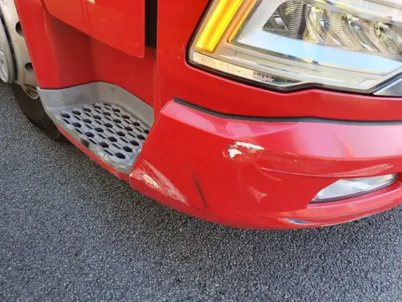 Zwei Unfälle innerhalb weniger Meter und Minuten auf A30 bei Osnabrück-Nahne