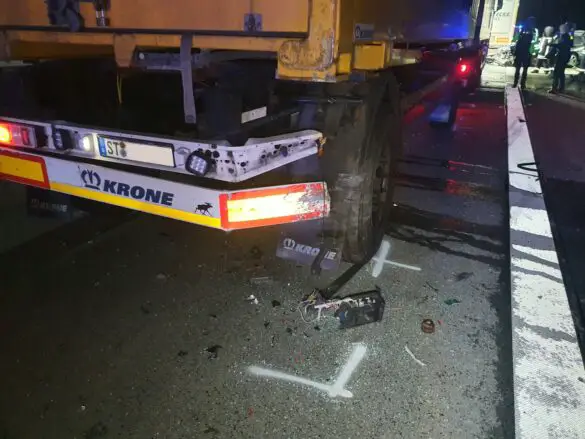 Tödlicher Unfall: PKW prallt auf Stauende auf Autobahn 1 bei Neuenkirchen-Vörden