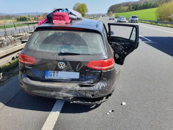 Schwerer Auffahrunfall auf Autobahn A30 endet mit mehreren Verletzten