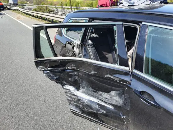 Schwerer Auffahrunfall auf Autobahn A30 endet mit mehreren Verletzten