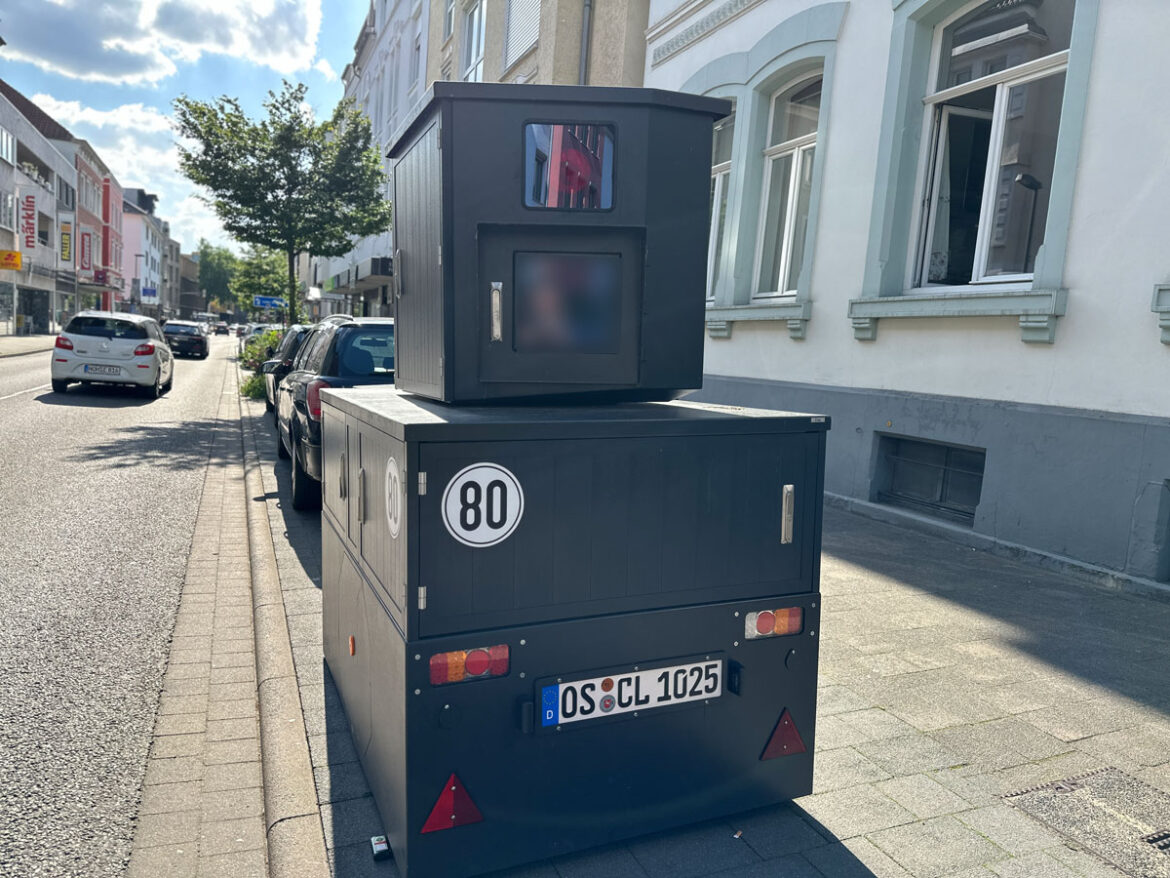 Blitzer Anhänger in Osnabrück