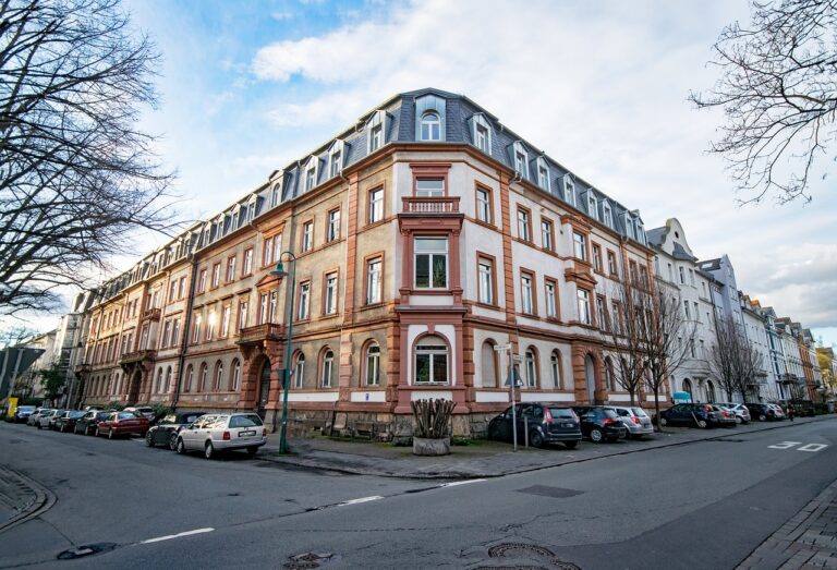Altbauten