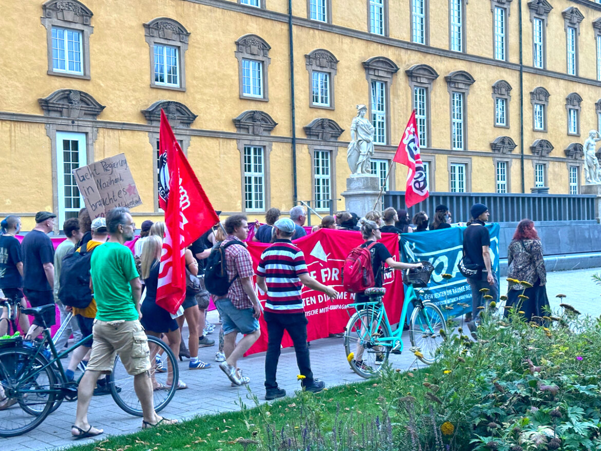 Demonstrationszug im Schlossgarten, 2. Sept. 2024