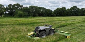 Smarte Mähroboter sind eine Möglichkeit, die Effizienz auf landwirtschaftlichen Flächen zu steigern. / Foto: Maschinenfabrik Bernard KRONE GmbH & Co. KG
