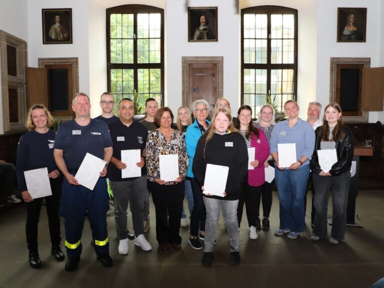 Hier setzen sich Ehrenamtliche in der Kinder- und Jugendarbeit, beim Deutschen Roten Kreuz, bei den Freiwilligen Feuerwehren und beim Technischen Hilfswerk ein. / Foto: Gerhard Meyering (Stadt Osnabrück)