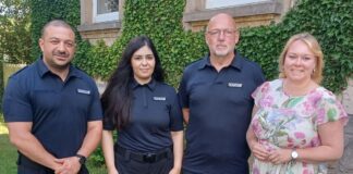 Herzlich willkommen und viel Erfolg: Bürgermeisterin Jutta Dettmann begrüßte das Team des Ordnungs- und Streifendienstes, derzeit bestehend aus (von links) Cömert Çavuşoğlu, Melike Dönmez und Frank Tubbesing. / Foto: Stadt Melle