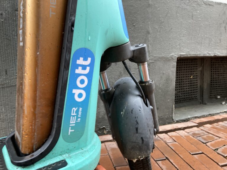 E-Scooter von Dott (Symbolbild)