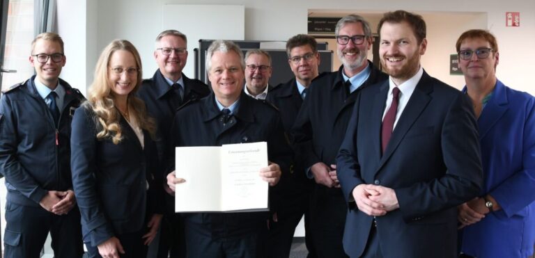 Ernennung von Herbert Kempe zum Brandschutzabschnittsleiter Nord im Kreishaus / Foto: Kreisfeuerwehr Osnabrück