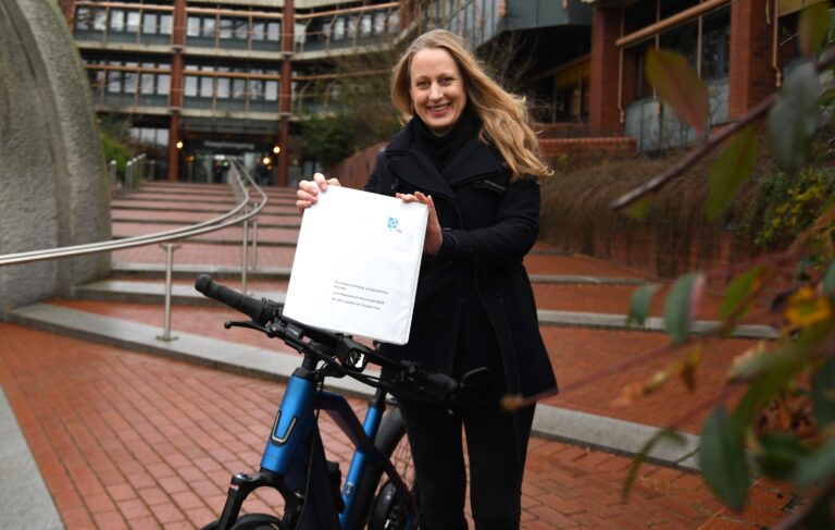 Landrätin Anna Kebschull präsentiert Radverkehrskonzept. / Foto: Henning Müller-Detert in Landkreis Osnabrück (Region)