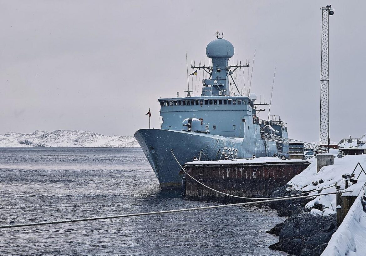 Dänisches Kriegsschiff