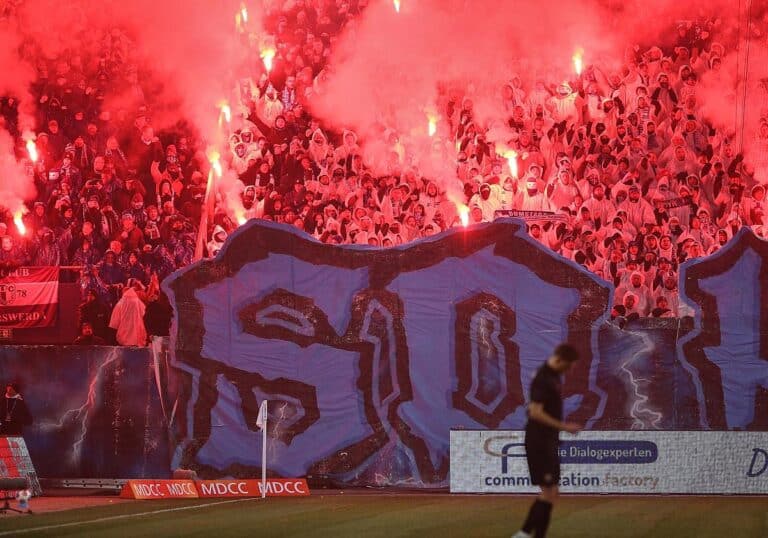 FCM-Fans mit