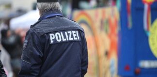 Polizei im Karneval