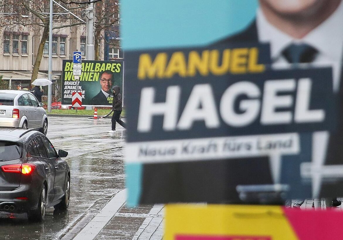 Wahlplakate zur