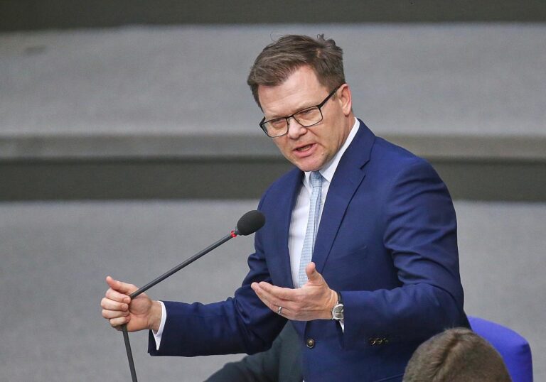 Carsten Schneider
