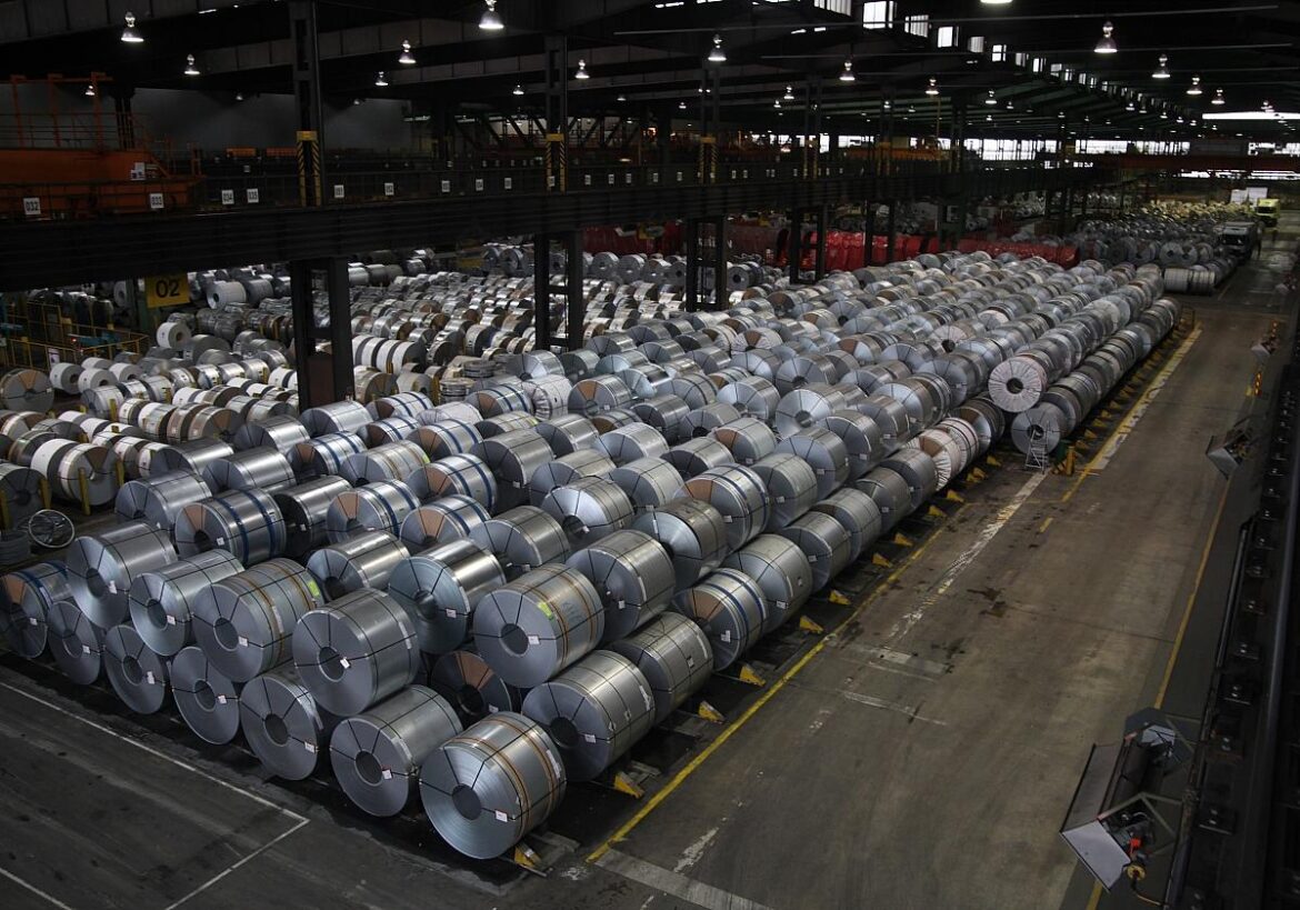 Stahlproduktion (Archiv)