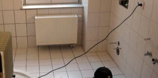 Fliesenleger (Archiv)