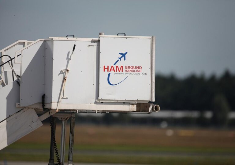 Flugzeugtreppe am