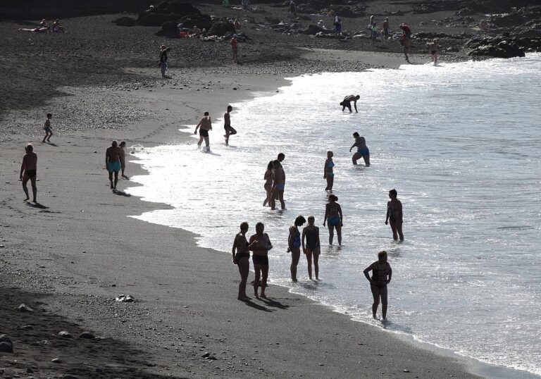 Strand auf