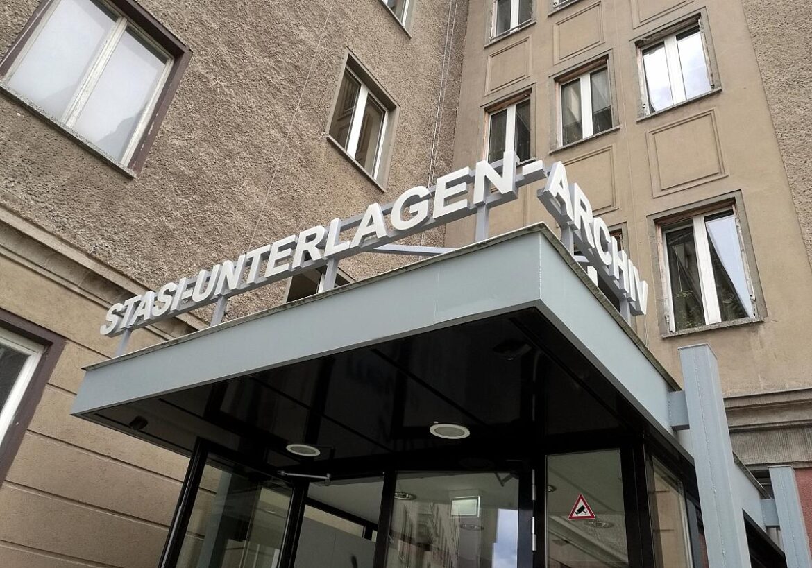 Stasi-Unterlagen-Archiv (Archiv)